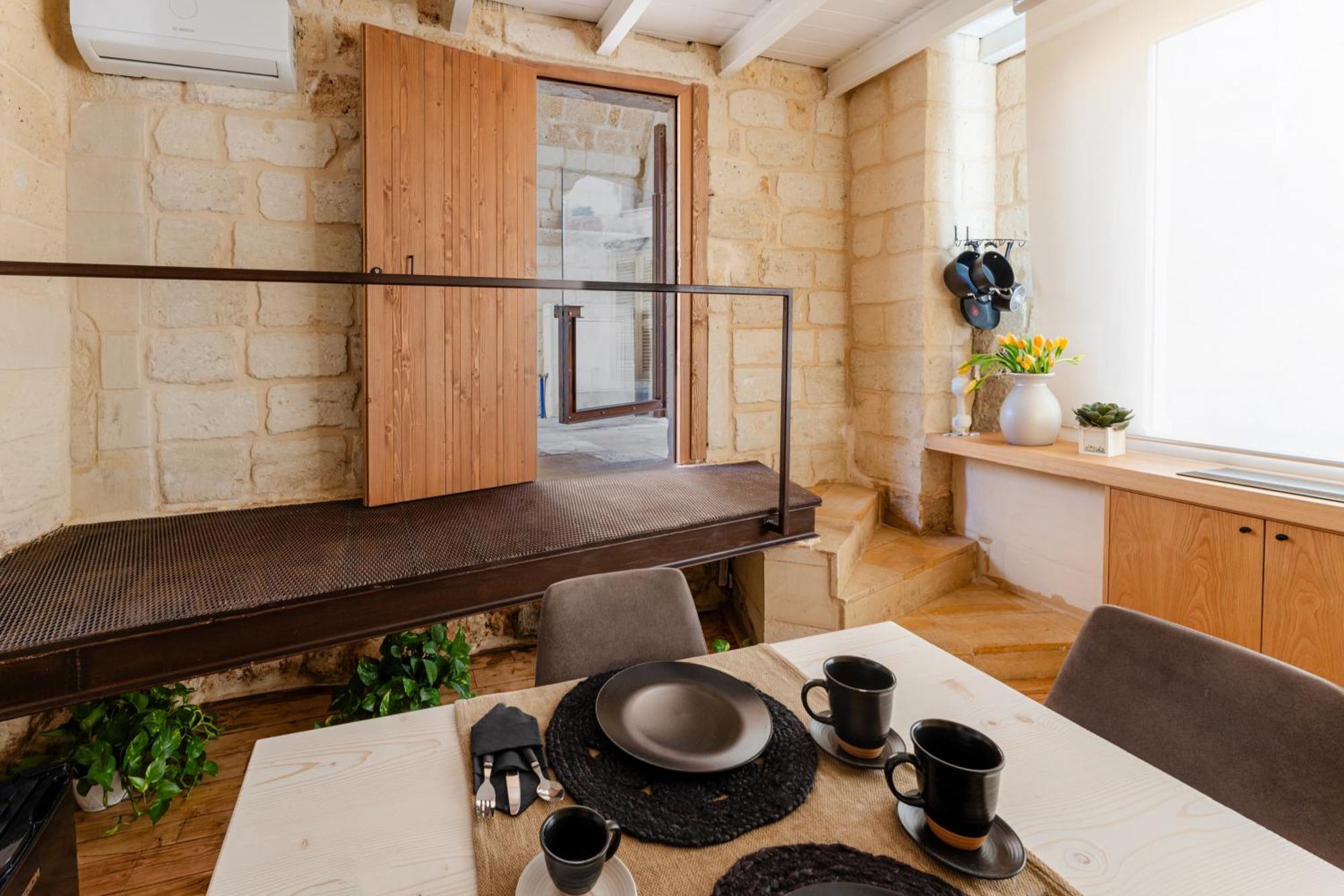 Suite Athena Сан-Чезаріо-ді-Лечче Екстер'єр фото